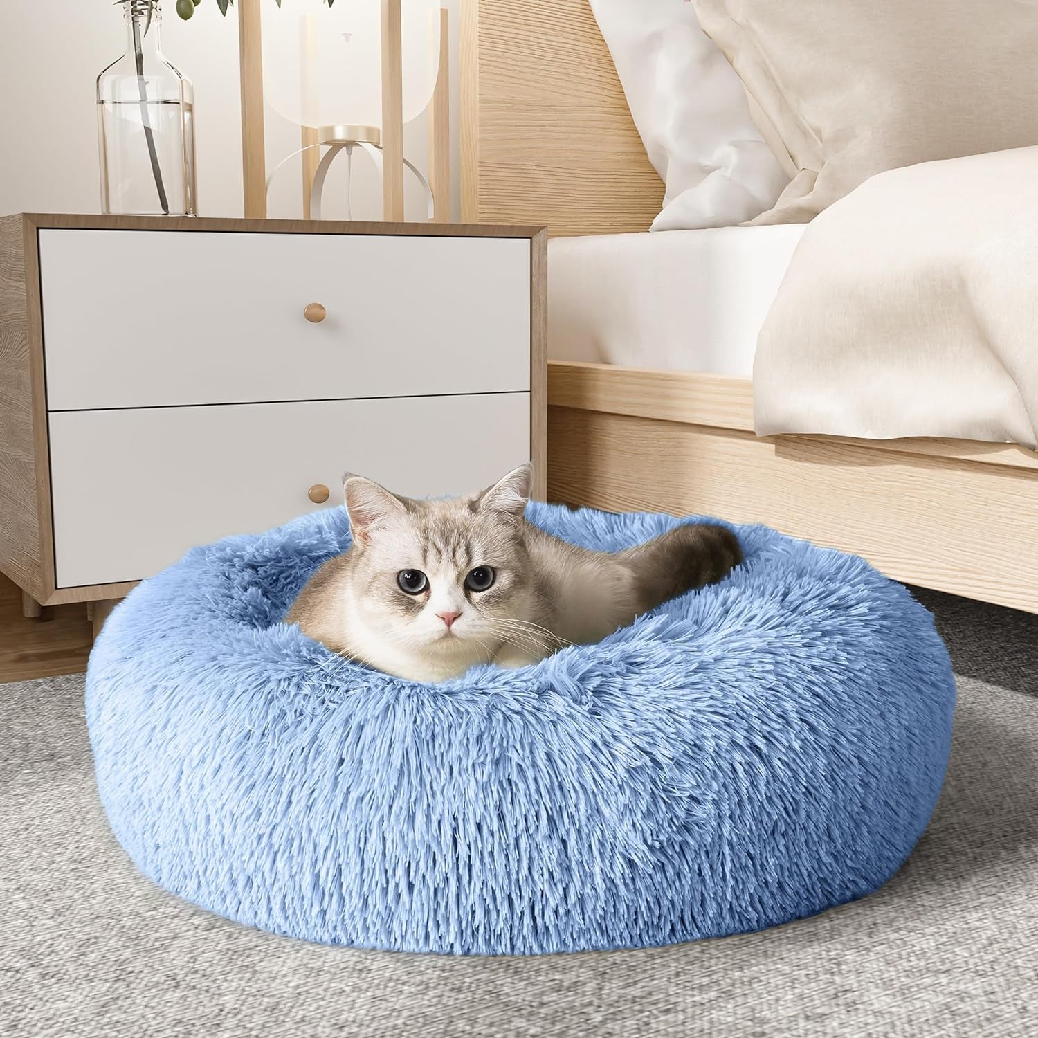 Calming Anti-Anxiety Donut Dog & Cat Bed, Warming Cozy Soft round Cushion, Fluffy Faux Fur Plush Cuddler for Small Medium Dogs and Cats