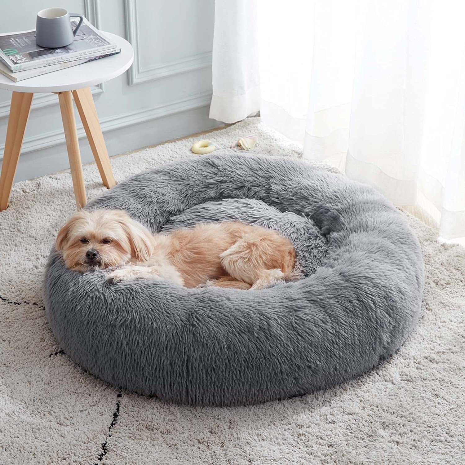 Calming Anti-Anxiety Donut Dog & Cat Bed, Warming Cozy Soft round Cushion, Fluffy Faux Fur Plush Cuddler for Small Medium Dogs and Cats
